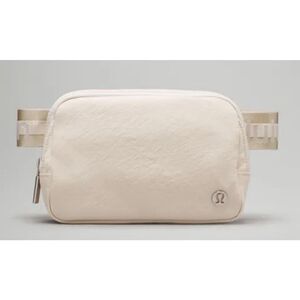 NWOT 1L LULULEMON everywhere logo belt bag, $48